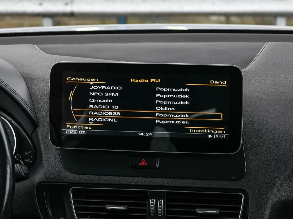 SQ5 3.0 TDI SQ5 Plus quattro 341 PK Grijs Kenteken Panoramadak B&O Leder Standkachel 22" excl. BTW