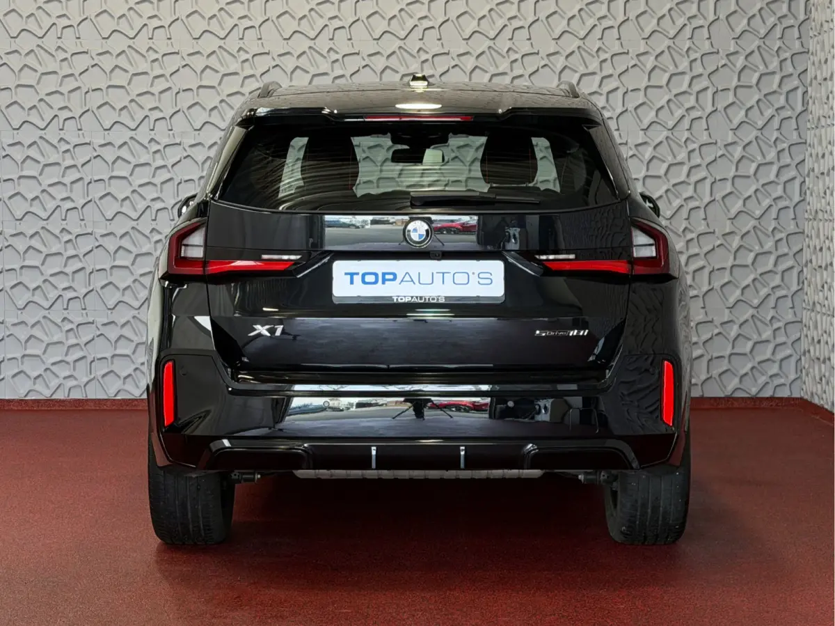 SDRIVE M-SPORT SHADOW LINE NAVI LED ELEK.KLEP CRUISE LEER/ALCANTARA CAMERA M-SPORT INTERIEUR / EXTERIEUR ✅ Top Auto's. Al 30 Jaar uw Bmw Specialist in ,  BMW M / M Sport / PHEV / HEV / Hyb
