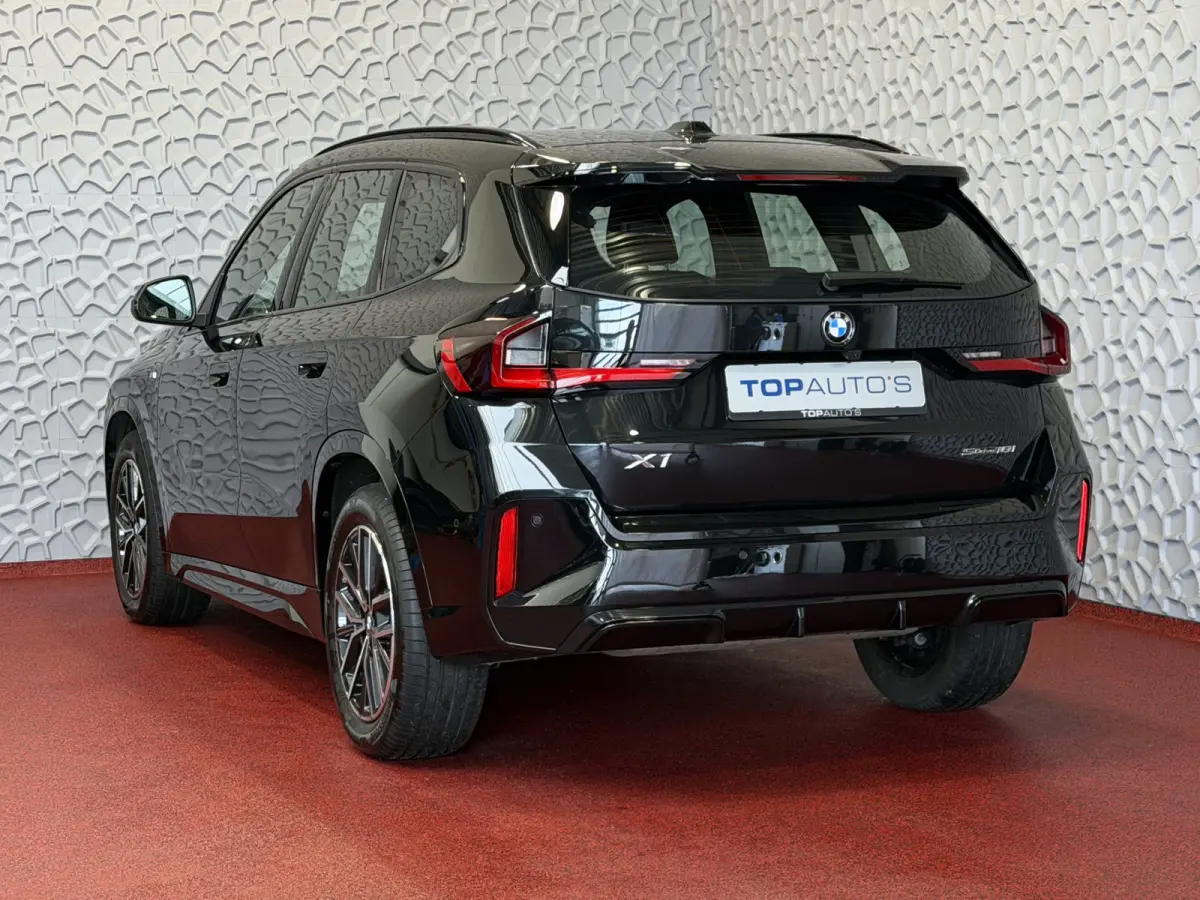 SDRIVE M-SPORT SHADOW LINE NAVI LED ELEK.KLEP CRUISE LEER/ALCANTARA CAMERA M-SPORT INTERIEUR / EXTERIEUR ✅ Top Auto's. Al 30 Jaar uw Bmw Specialist in ,  BMW M / M Sport / PHEV / HEV / Hyb
