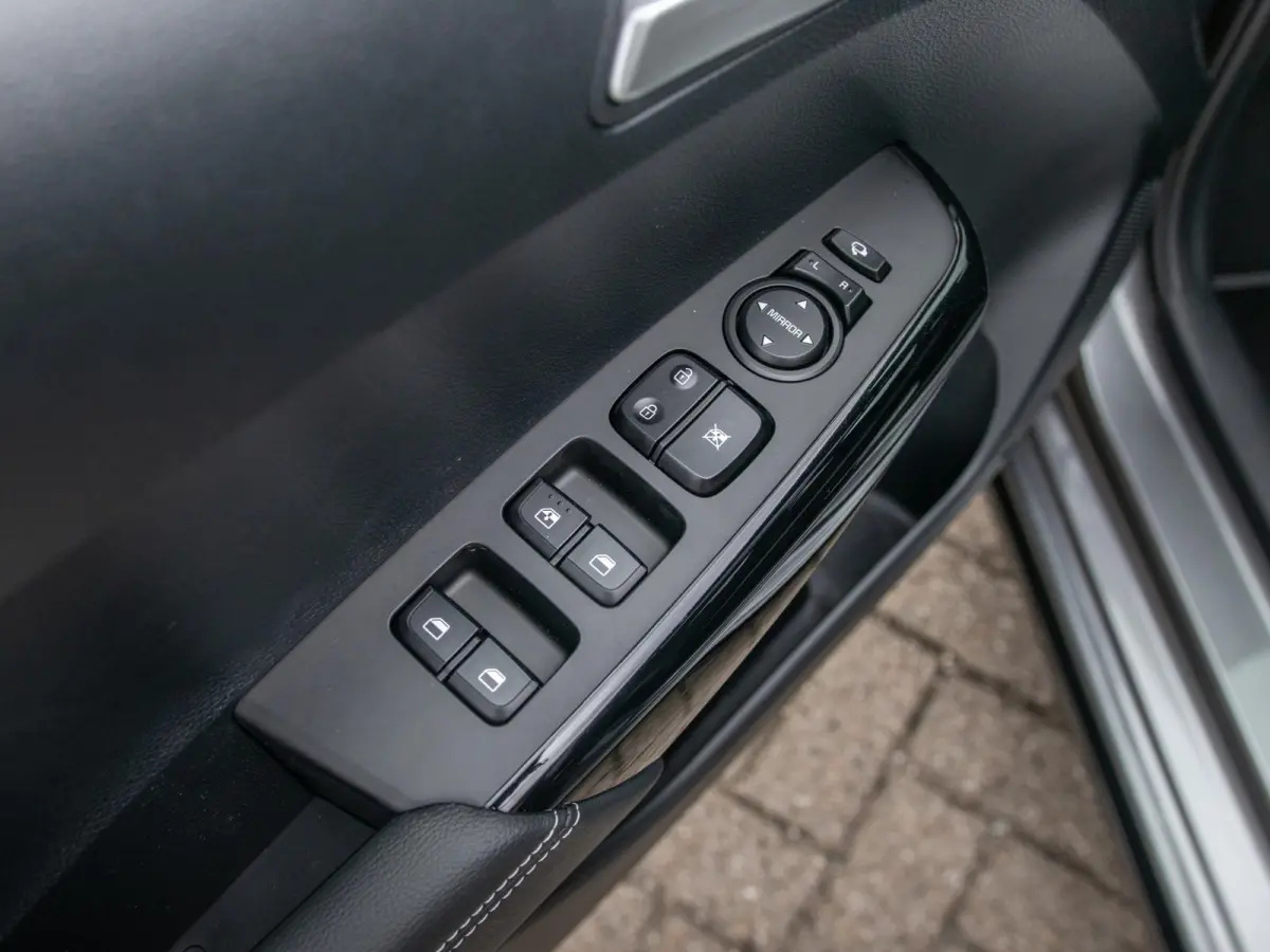 1.0 DPI GT-Line Leder | Stoel & stuurverwarming | Climate & Cruise control
