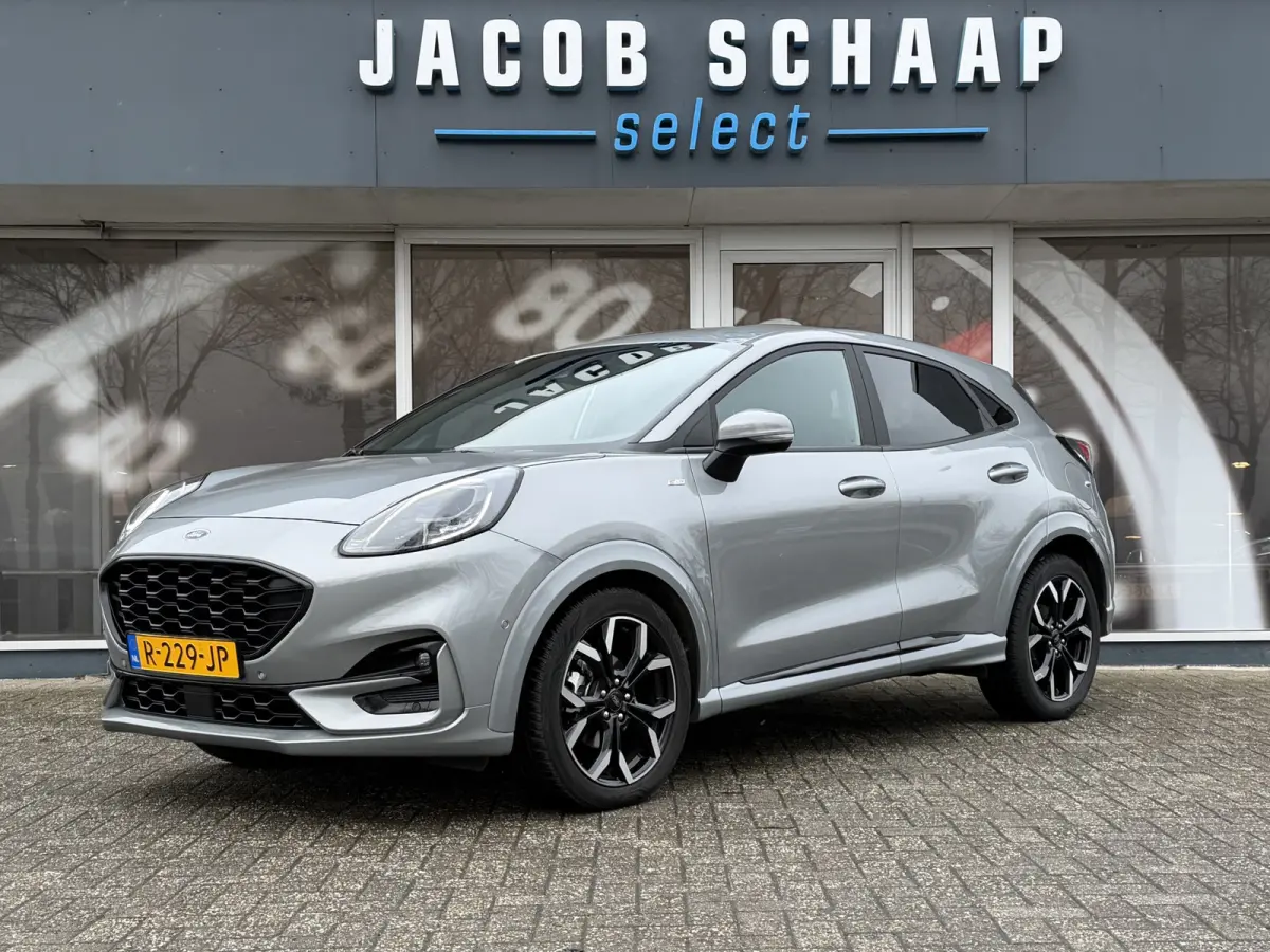 1.0 EcoBoost ST-Line X Automaat / Carplay / Navi / ACC / Parkeersensoren V/A / Camera Achter / Keyless