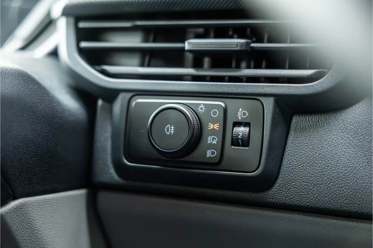 320 2.0 TDCI L2H1 DC | Dubbel Cabine | L+R Schuifdeur | 5-Zitter | Camera | CarPlay | Lane Assist | PDC V+A | Raptor Edition | Verlengde fabrieksgarantie tot 12-2029