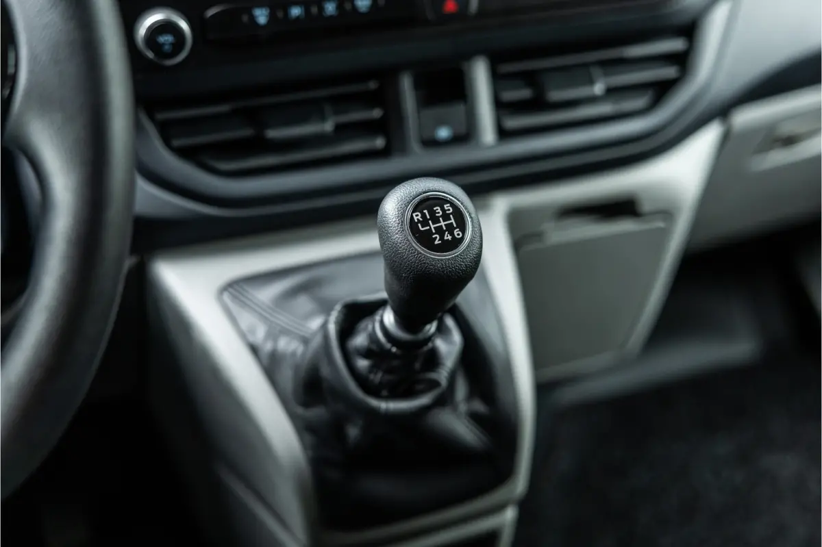 320 2.0 TDCI L2H1 DC | Dubbel Cabine | L+R Schuifdeur | 5-Zitter | Camera | CarPlay | Lane Assist | PDC V+A | Raptor Edition | Verlengde fabrieksgarantie tot 12-2029