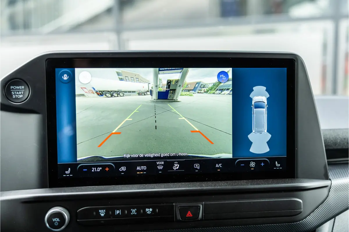 320 2.0 TDCI L2H1 DC | Dubbel Cabine | L+R Schuifdeur | 5-Zitter | Camera | CarPlay | Lane Assist | PDC V+A | Raptor Edition | Verlengde fabrieksgarantie tot 12-2029