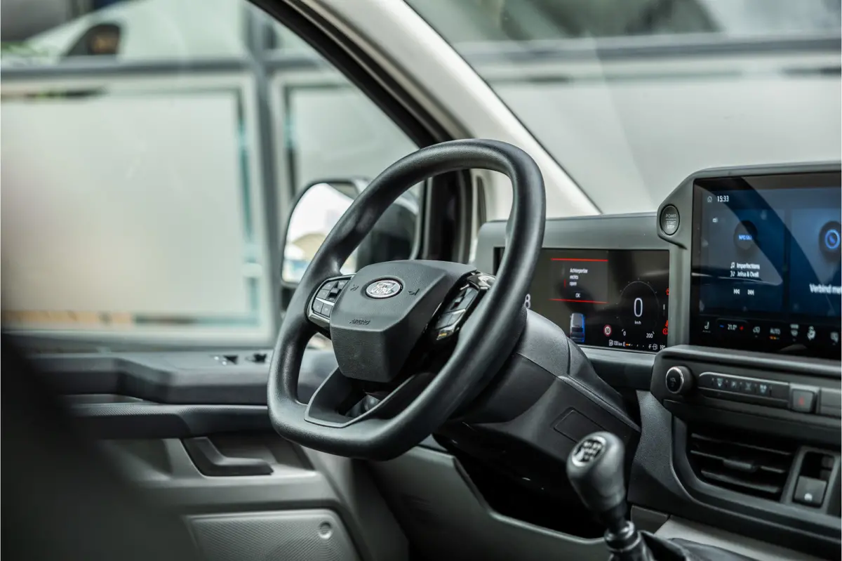 320 2.0 TDCI L2H1 DC | Dubbel Cabine | L+R Schuifdeur | 5-Zitter | Camera | CarPlay | Lane Assist | PDC V+A | Raptor Edition | Verlengde fabrieksgarantie tot 12-2029