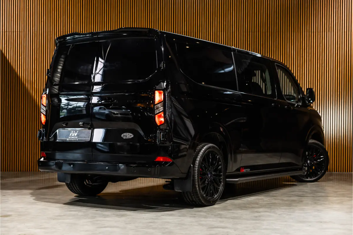 320 2.0 TDCI L2H1 DC | Dubbel Cabine | L+R Schuifdeur | 5-Zitter | Camera | CarPlay | Lane Assist | PDC V+A | Raptor Edition | Verlengde fabrieksgarantie tot 12-2029