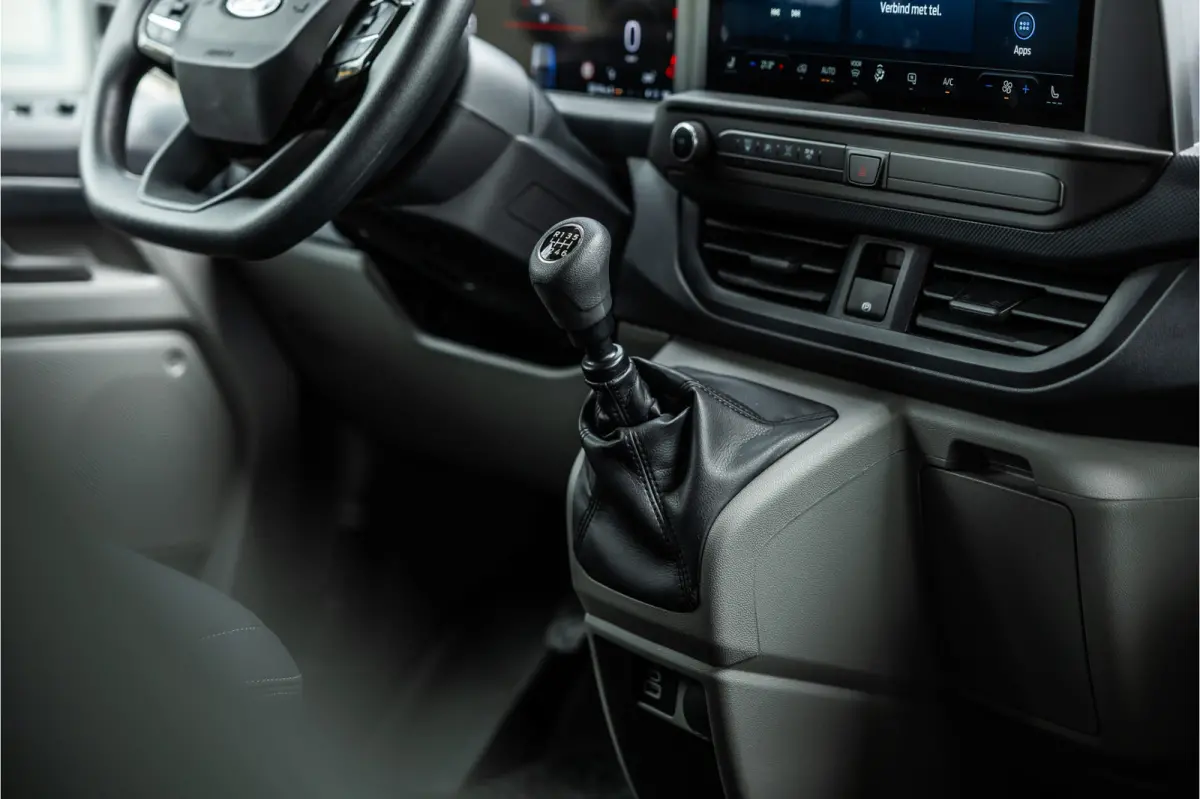 320 2.0 TDCI L2H1 DC | Dubbel Cabine | L+R Schuifdeur | 5-Zitter | Camera | CarPlay | Lane Assist | PDC V+A | Raptor Edition | Verlengde fabrieksgarantie tot 12-2029