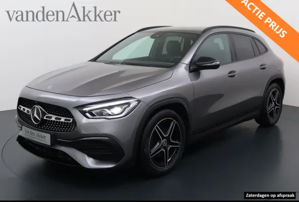 180 AMG // Camera // Elek. Achterklep // Sfeerverlichting // Night pakket // 19" AMG Velgen // LED