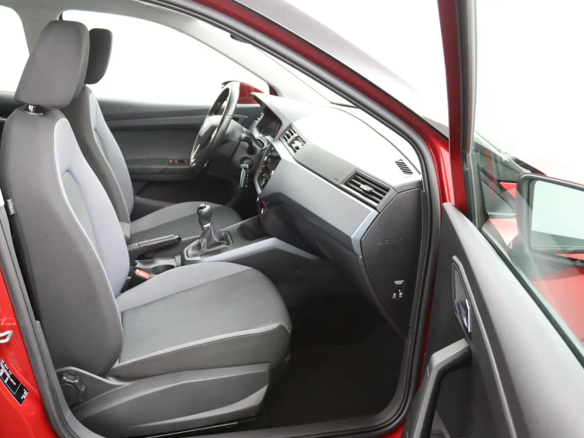 1.0 TSI Style | Apple Carplay/Android Auto | Parkeersensoren |
