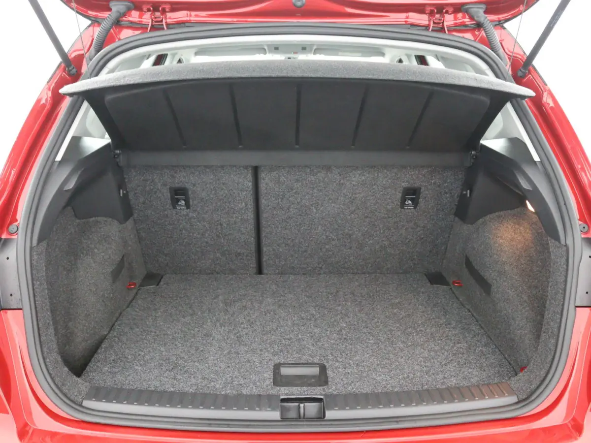 1.0 TSI Style | Apple Carplay/Android Auto | Parkeersensoren |