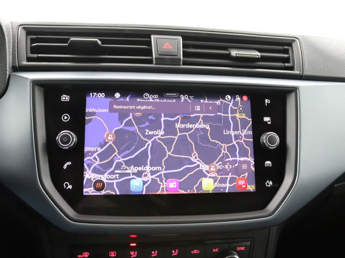 1.0 TSI Style | Apple Carplay/Android Auto | Parkeersensoren |