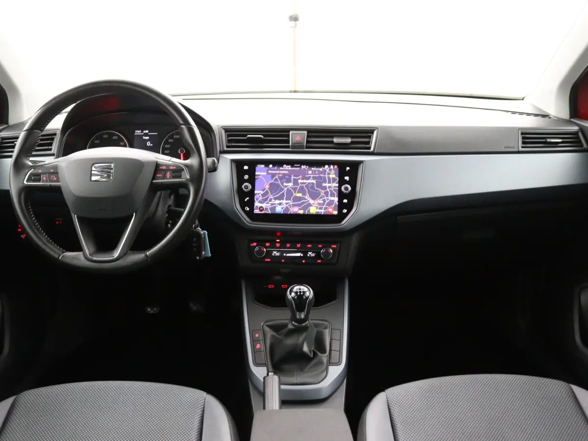 1.0 TSI Style | Apple Carplay/Android Auto | Parkeersensoren |