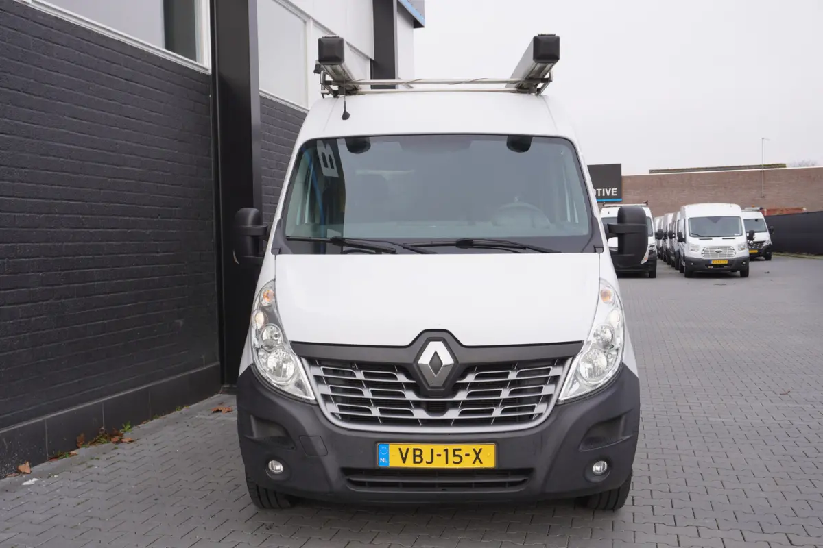 2.3 dCi 130PK L2H2 EURO 6 - Airco - Navi - Cruise - € 11.900,- Excl.