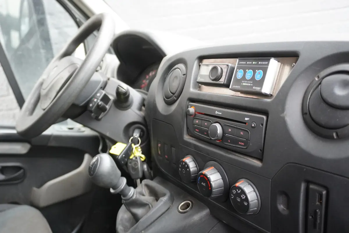 2.3 dCi 130PK L2H2 EURO 6 - Airco - Navi - Cruise - € 11.900,- Excl.