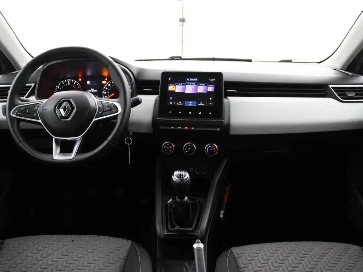 TCe 90 GPF Evolution | Navigatie | Lichtmetalen velgen | Parkeersensoren |