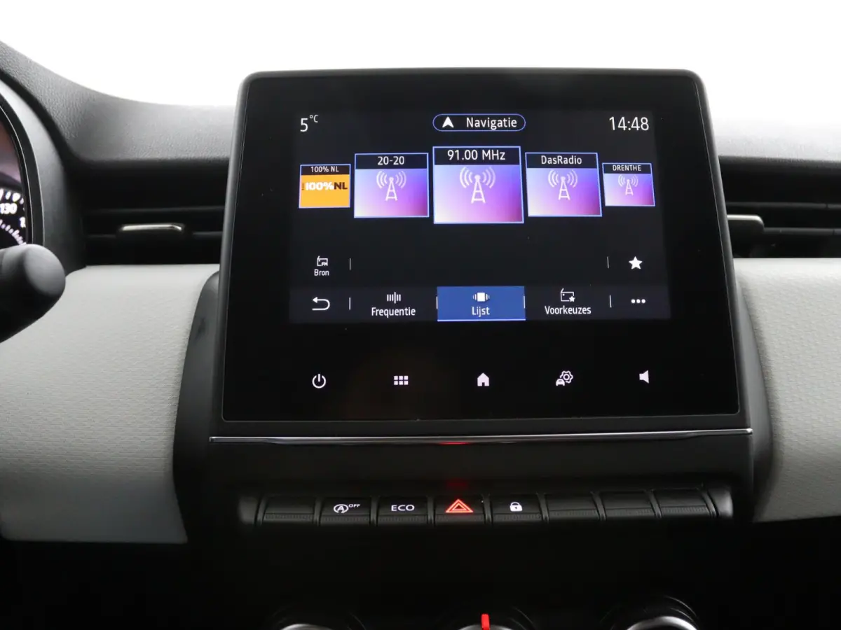 TCe 90 GPF Evolution | Navigatie | Lichtmetalen velgen | Parkeersensoren |