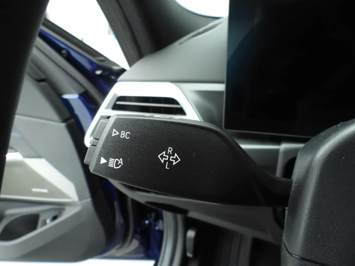 330d xDrive | M Sportpakket Pro | Innovation Pack | Comfort Pack | Panoramadak | Harman Kardon