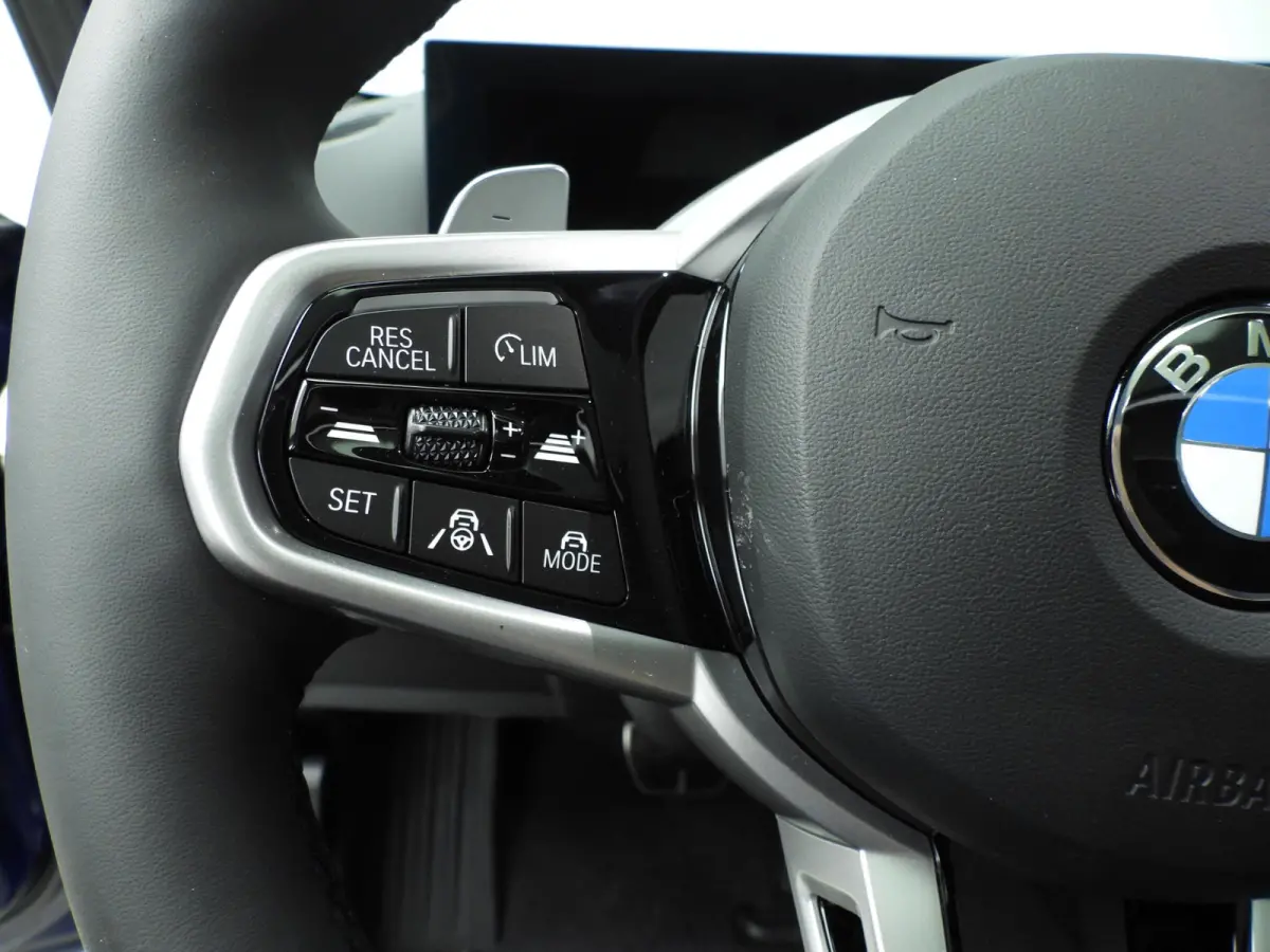 330d xDrive | M Sportpakket Pro | Innovation Pack | Comfort Pack | Panoramadak | Harman Kardon