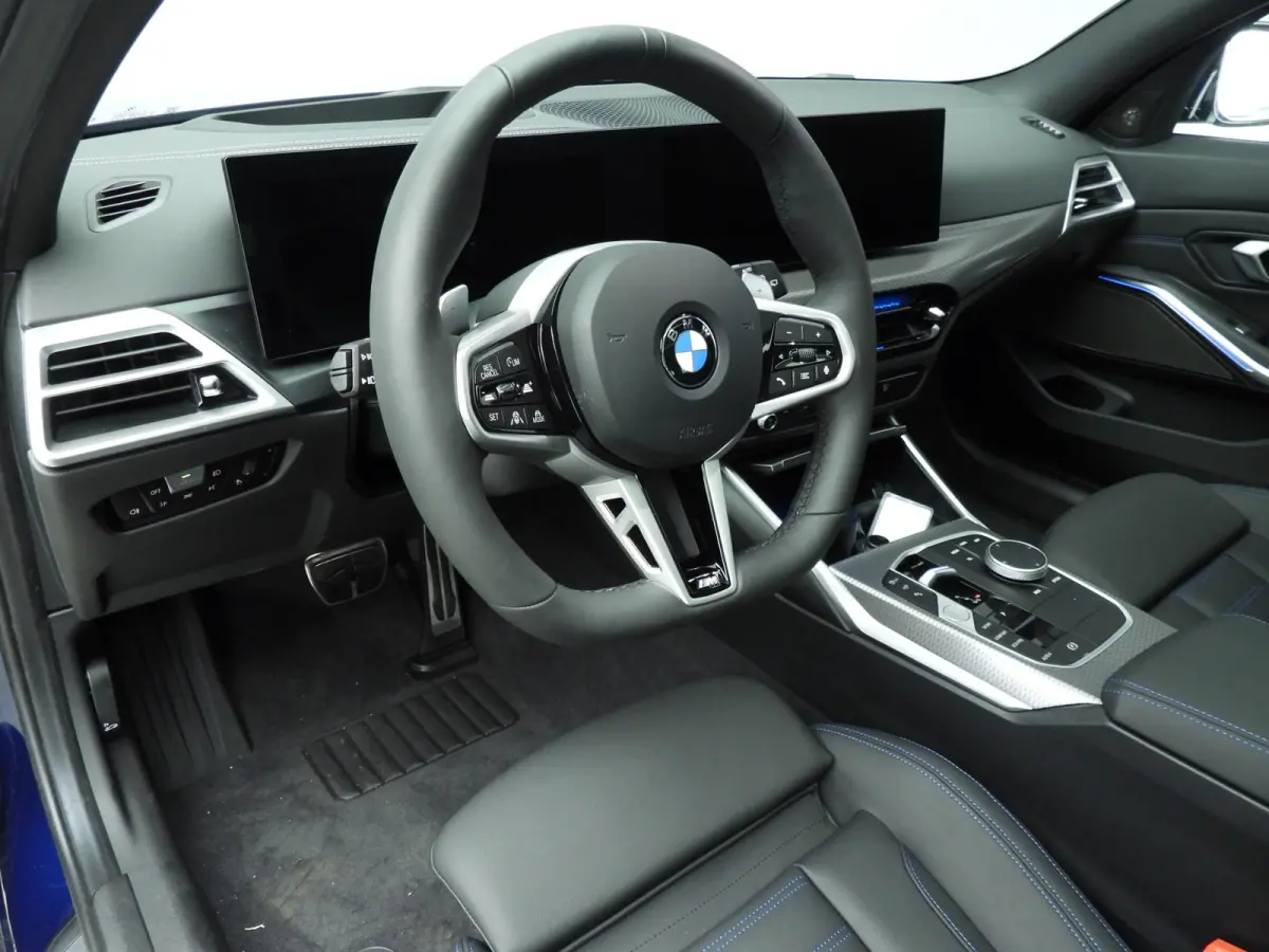 330d xDrive | M Sportpakket Pro | Innovation Pack | Comfort Pack | Panoramadak | Harman Kardon