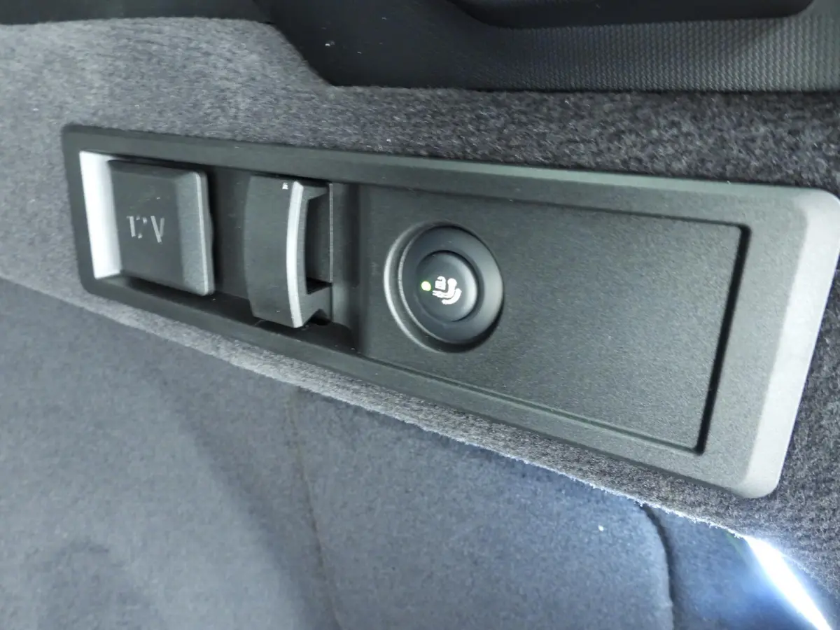 330d xDrive | M Sportpakket Pro | Innovation Pack | Comfort Pack | Panoramadak | Harman Kardon