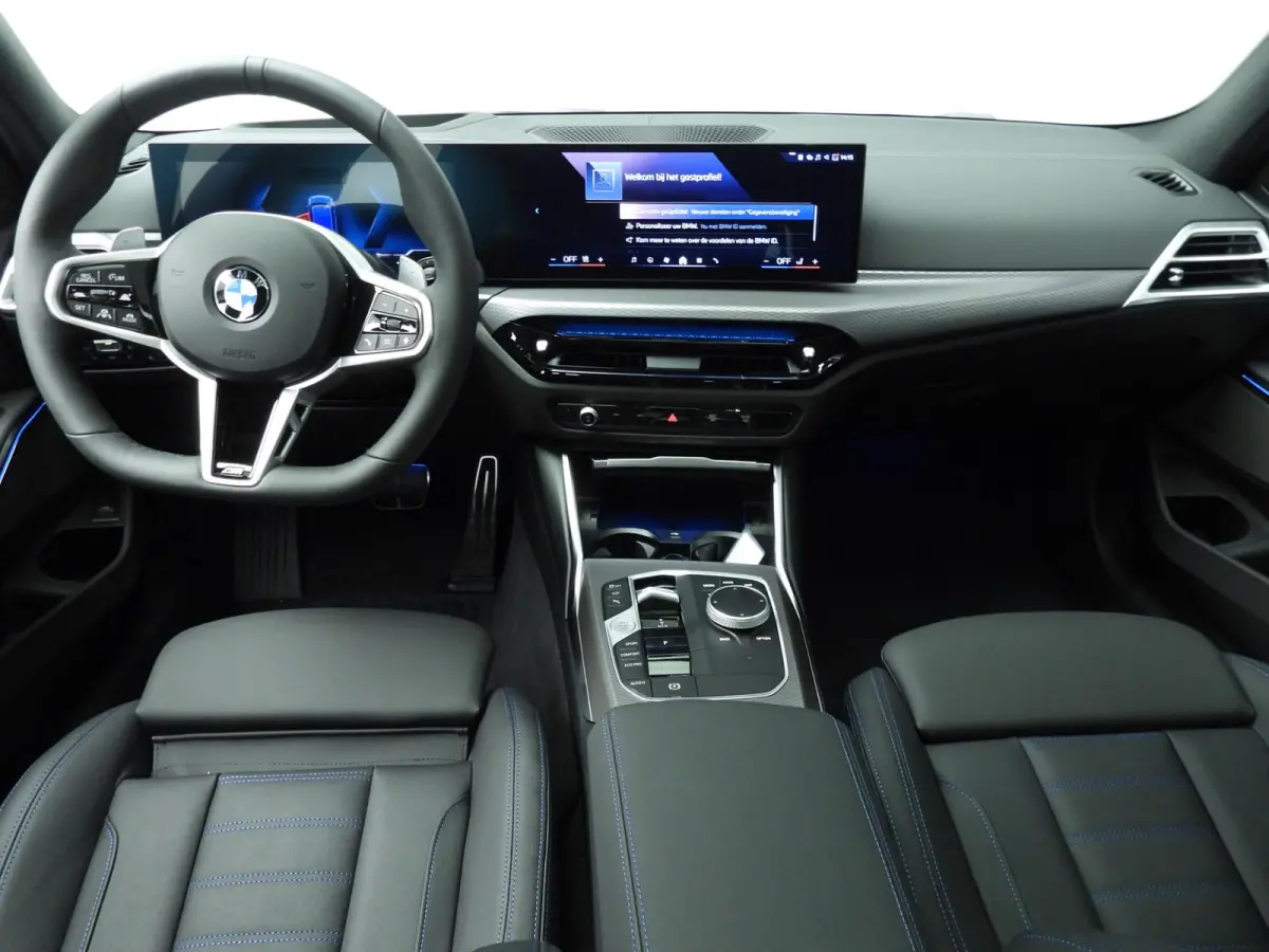 330d xDrive | M Sportpakket Pro | Innovation Pack | Comfort Pack | Panoramadak | Harman Kardon