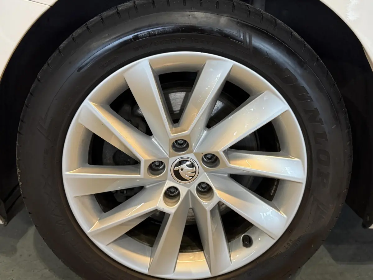 1.4 TSI iV Business Edition Plus DealerO