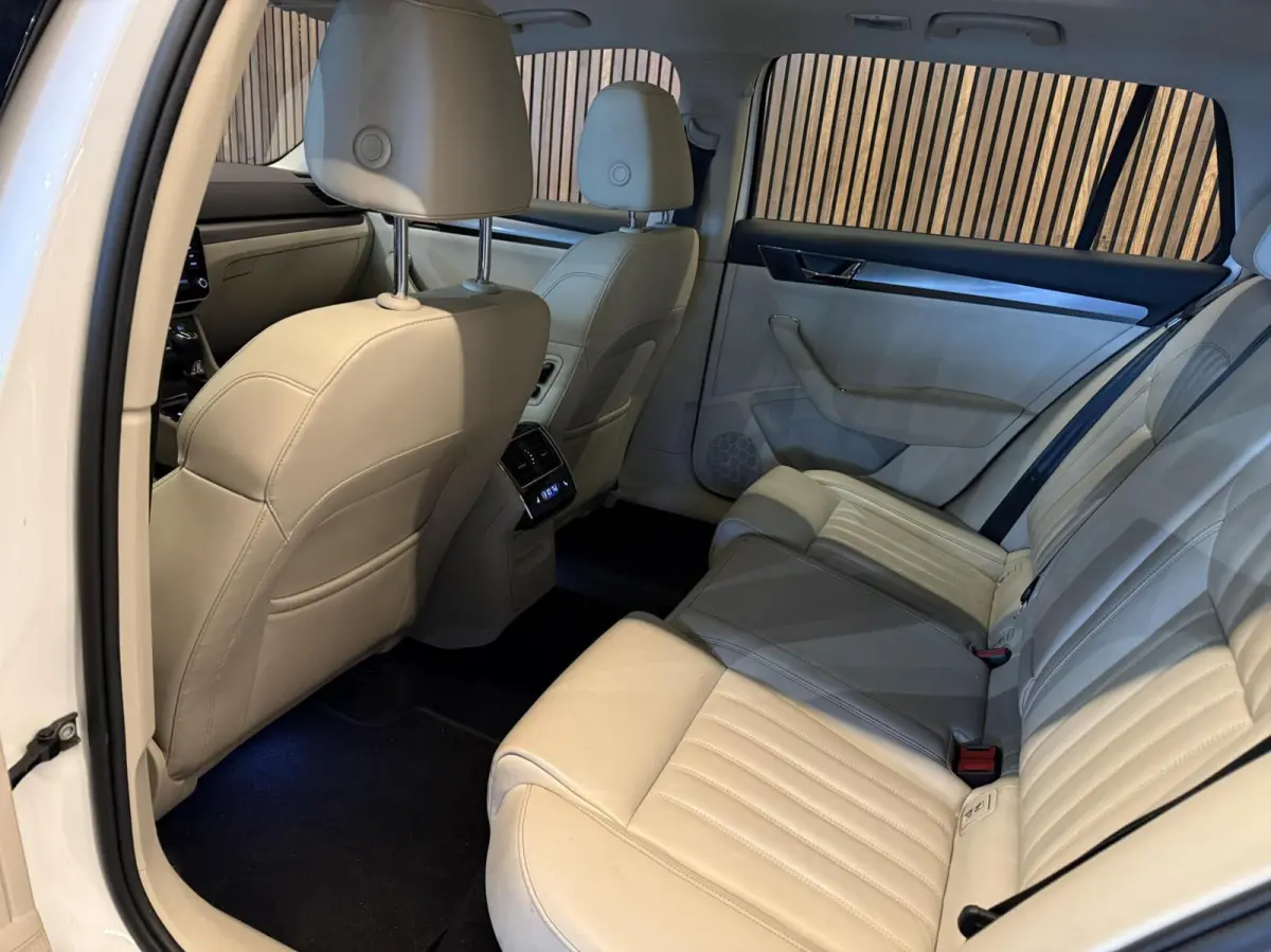 1.4 TSI iV Business Edition Plus DealerO
