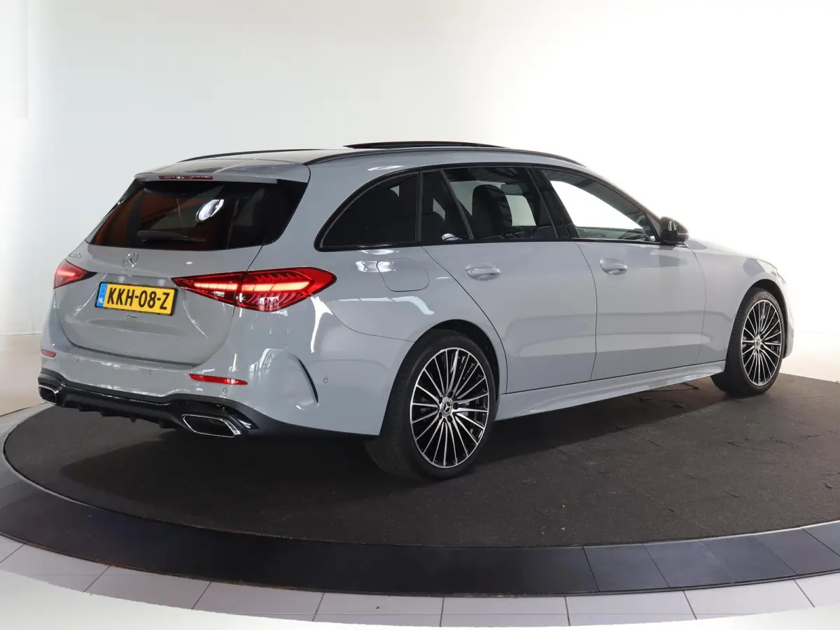 300e Business Solution AMG | Panoramaschuifdak | Burmester | Rijassistentiepakket | DIGITAL LIGHT | Trekhaak |