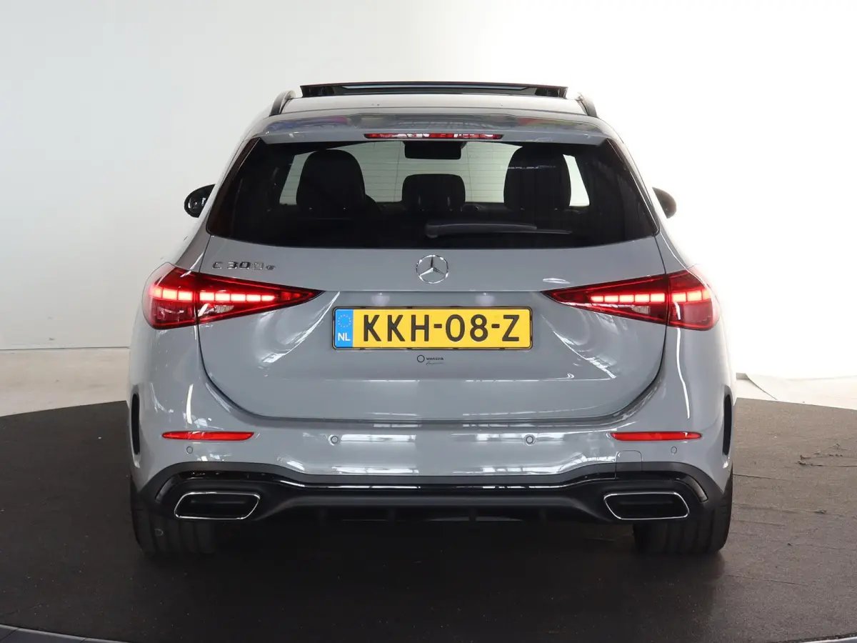 300e Business Solution AMG | Panoramaschuifdak | Burmester | Rijassistentiepakket | DIGITAL LIGHT | Trekhaak |