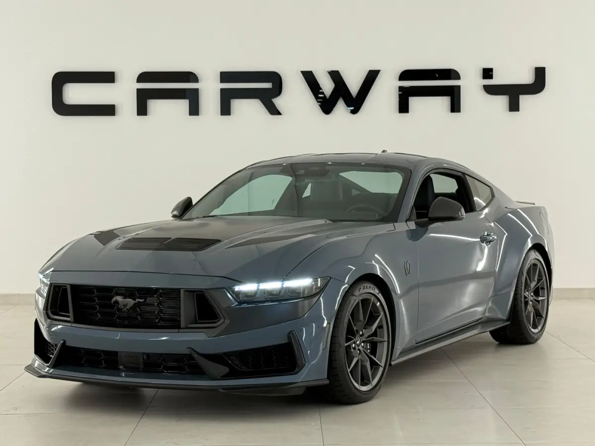 5.0 V8 Dark Horse Carbon B&O