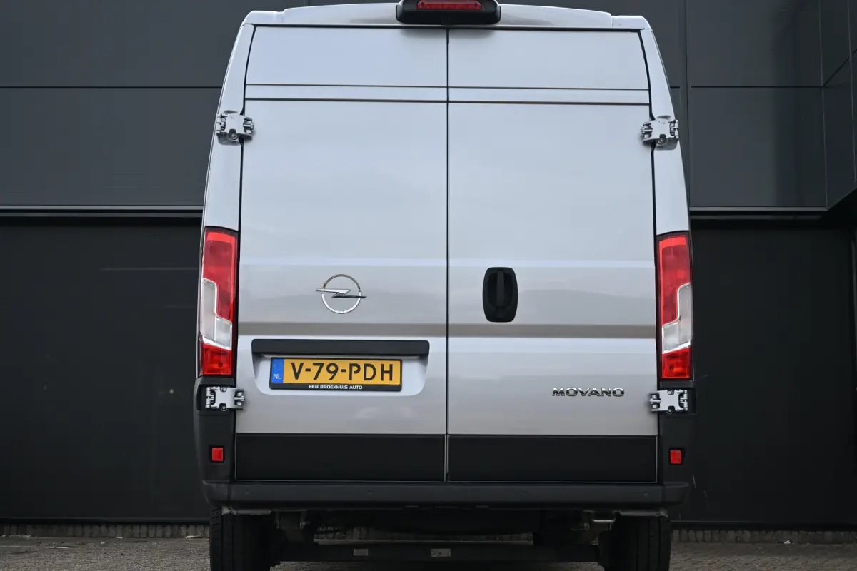 2.2D L2H2 140PK 3.5t Automaat BPM vrij | Cruise control | Climate control | Achteruitrijcamera | Betimmering | Navigatie