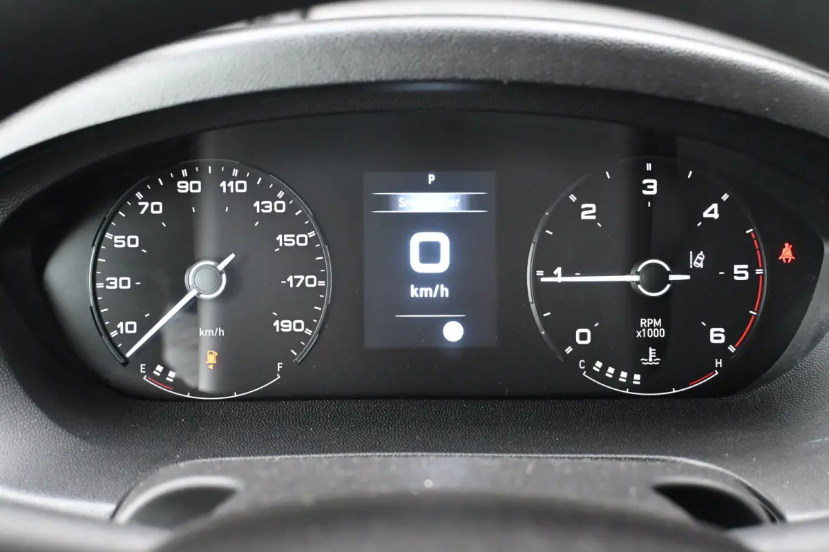 2.2D L2H2 140PK 3.5t Automaat BPM vrij | Cruise control | Climate control | Achteruitrijcamera | Betimmering | Navigatie