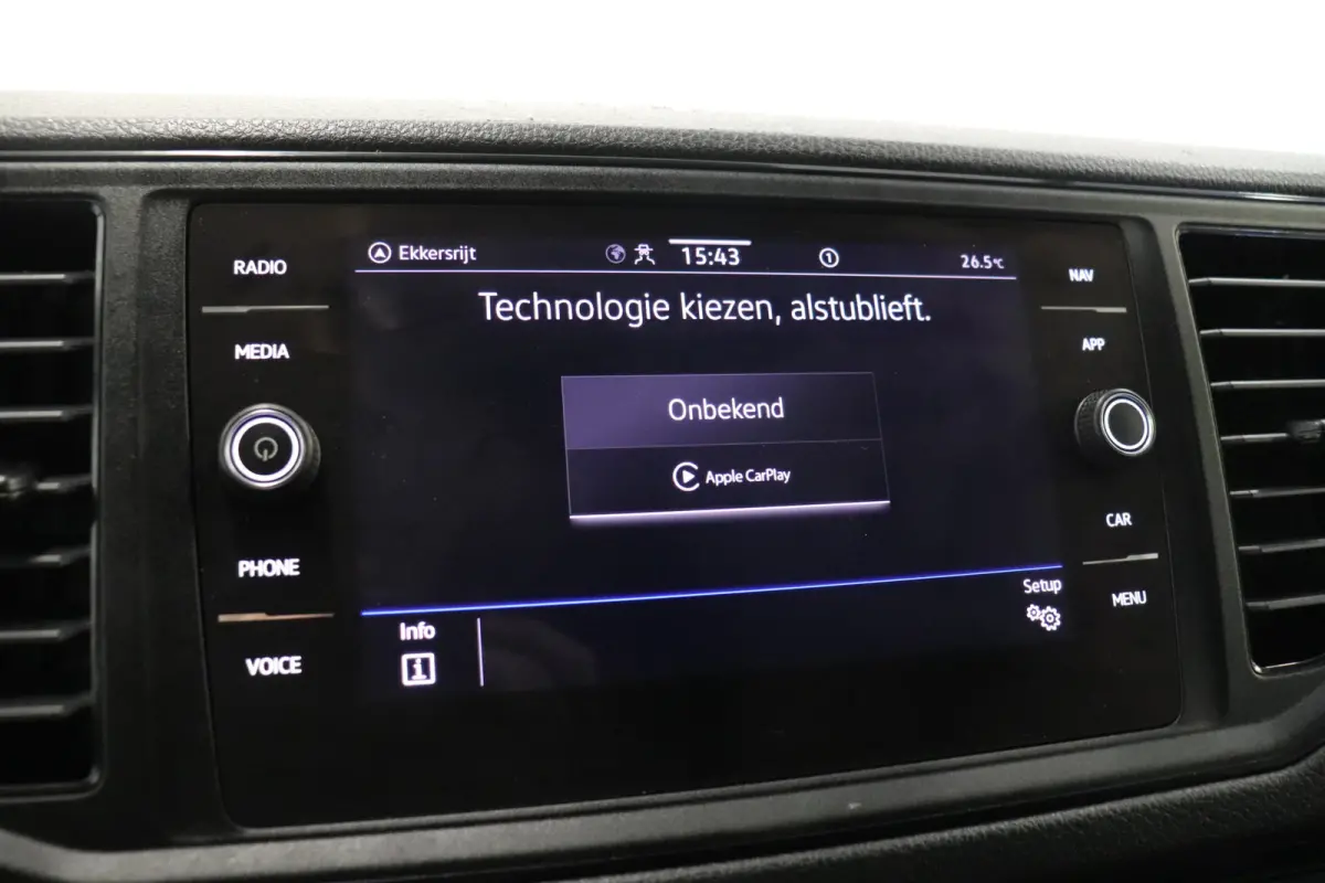 2.0 TDI 140PK L3H3 EURO 6 - Airco - Navi - Cruise - € 17.900,-  Excl.