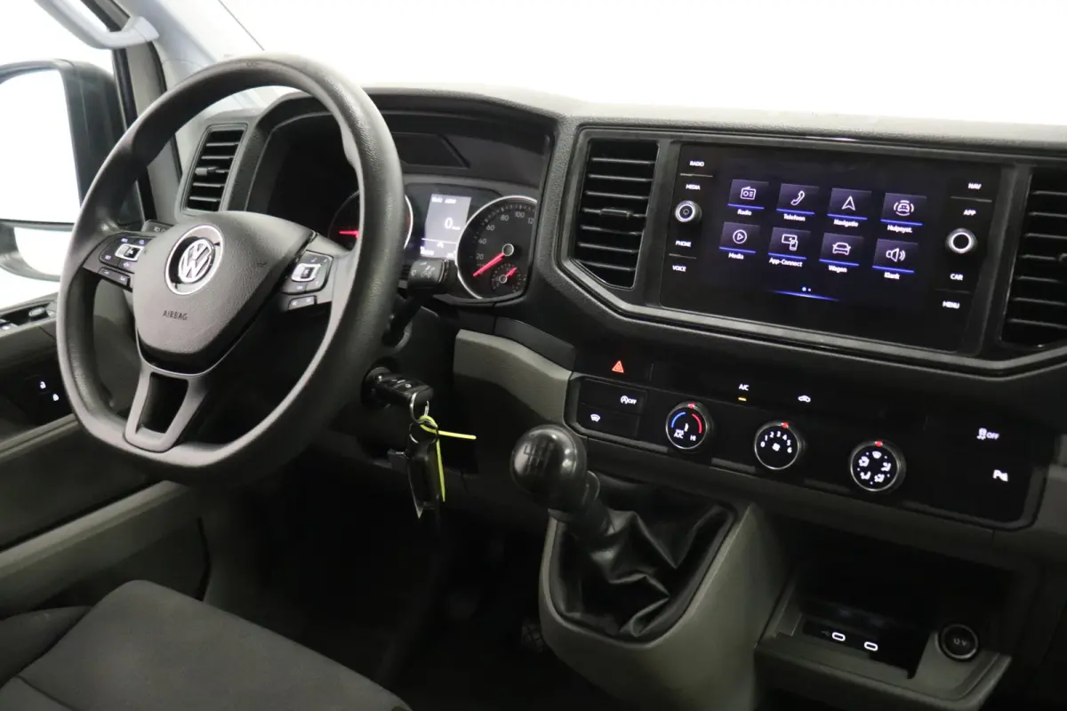 2.0 TDI 140PK L3H3 EURO 6 - Airco - Navi - Cruise - € 17.900,-  Excl.