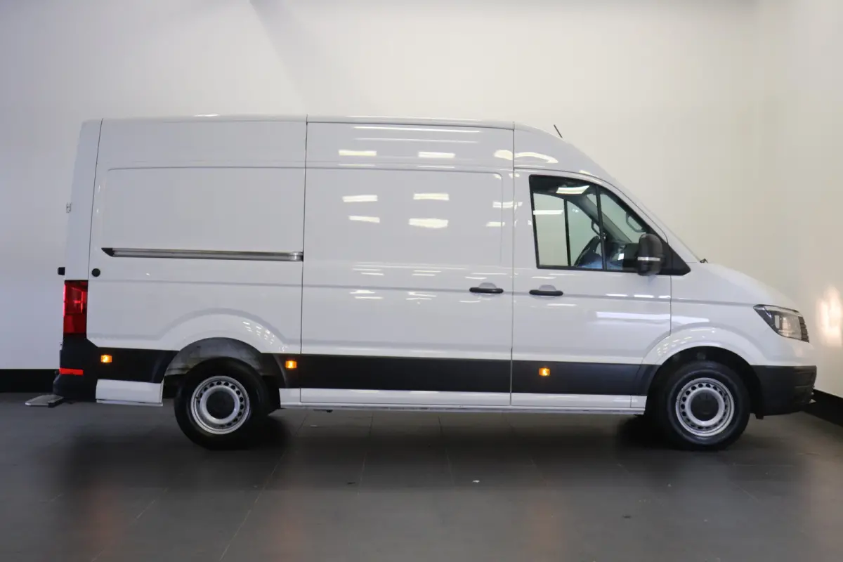 2.0 TDI 140PK L3H3 EURO 6 - Airco - Navi - Cruise - € 17.900,-  Excl.