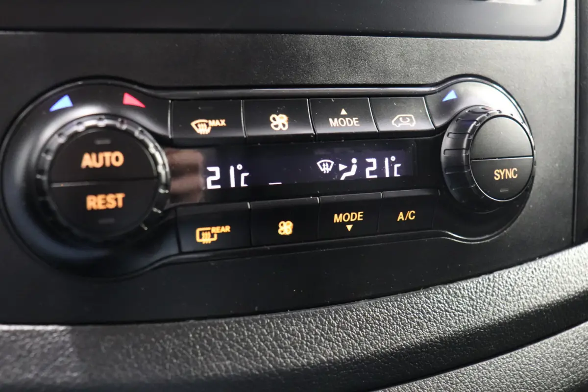 116 CDI Lang 4X4 Automaat EURO 6 - AC/climate - Cruise - Camera - € 20.900,- Excl.