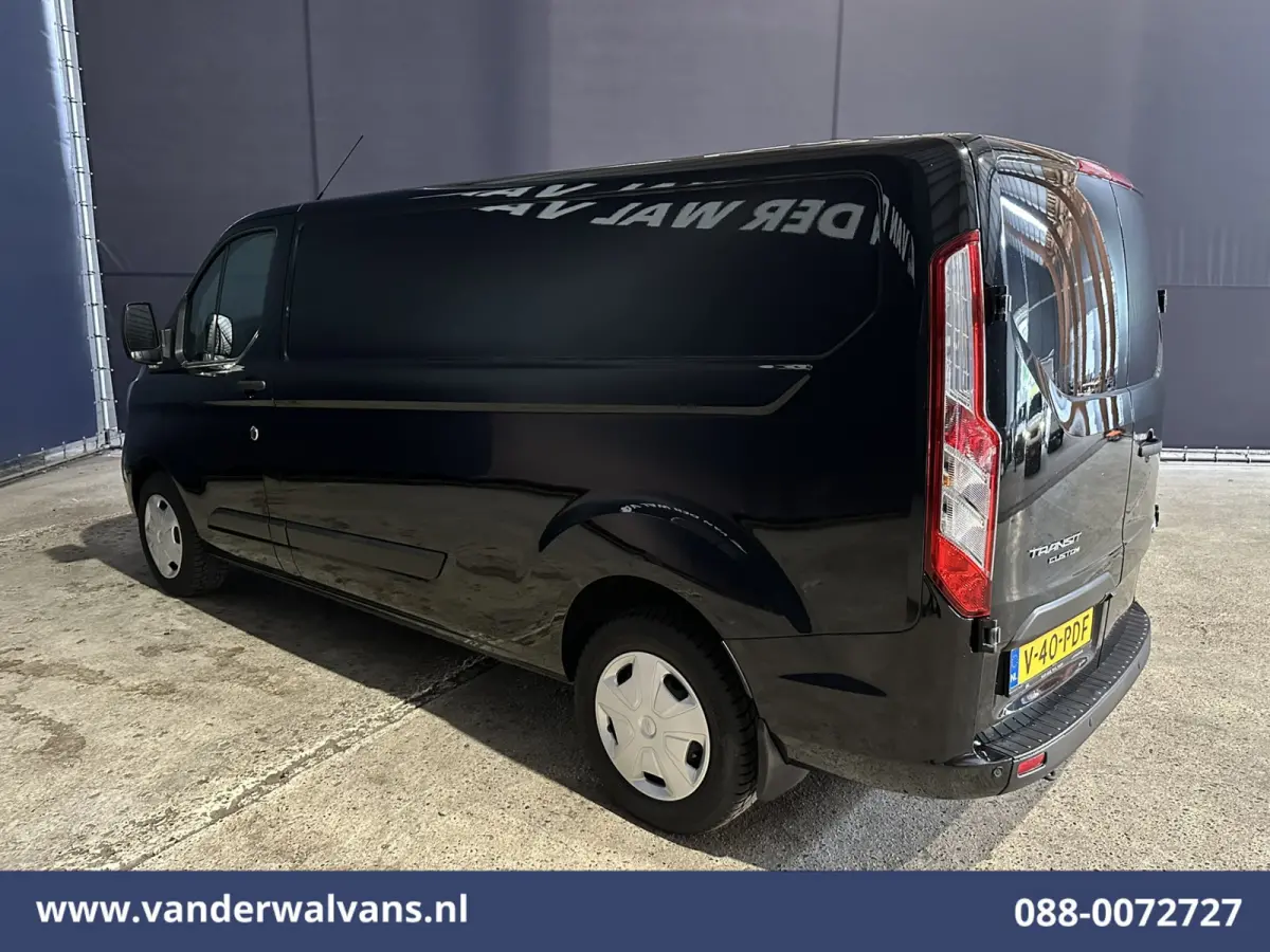 2.0 TDCI 131pk L2H1 Euro6 Airco | Camera | Leder | Navigatie | LED | Cruisecontrol Verwarmde Voorruit, Parkeersensoren, Bijrijdersbank, 2800kg trekvermogen