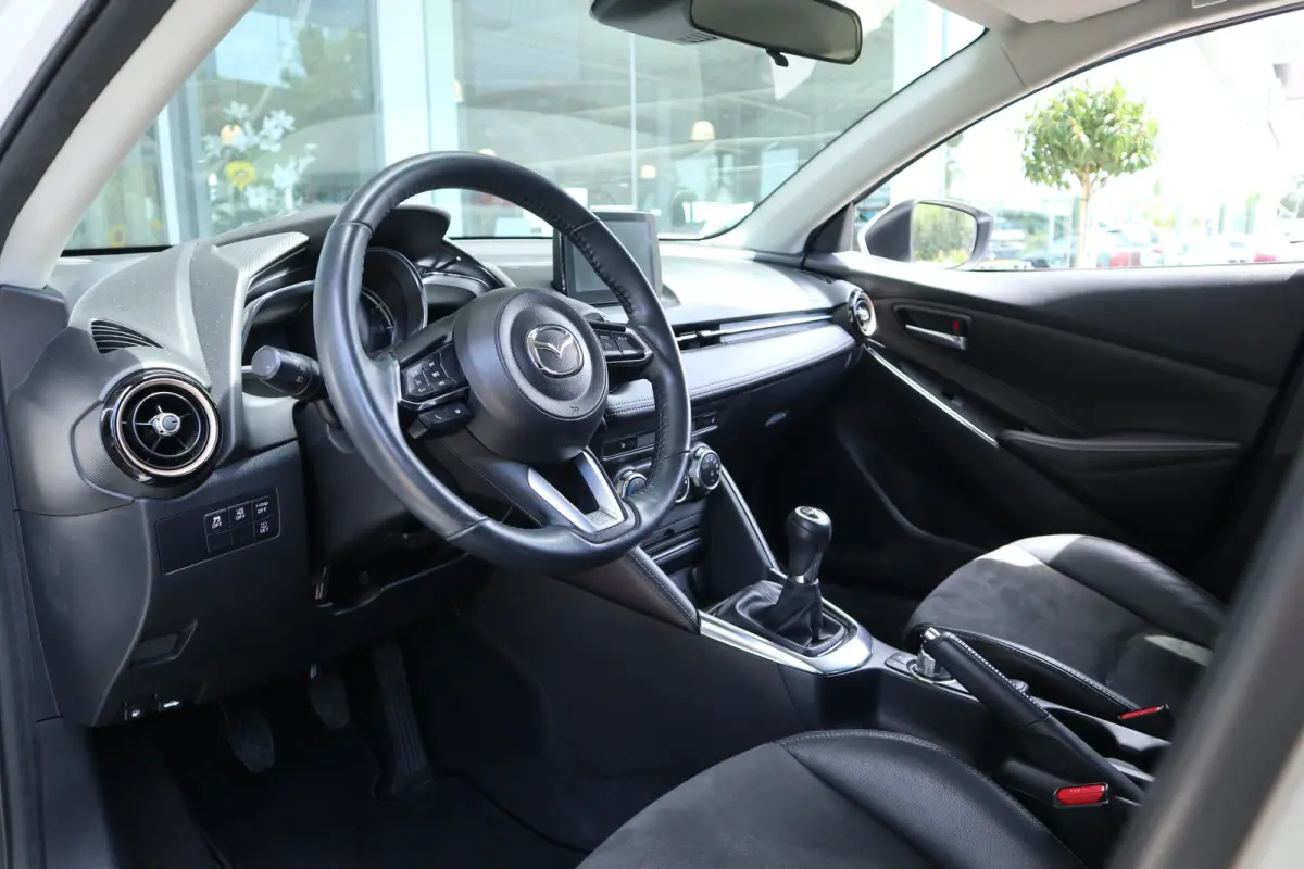 1.5 Skyactiv-G GT-M Black Suede Camera / Navi / Clima / Cruise / LM-Velgen