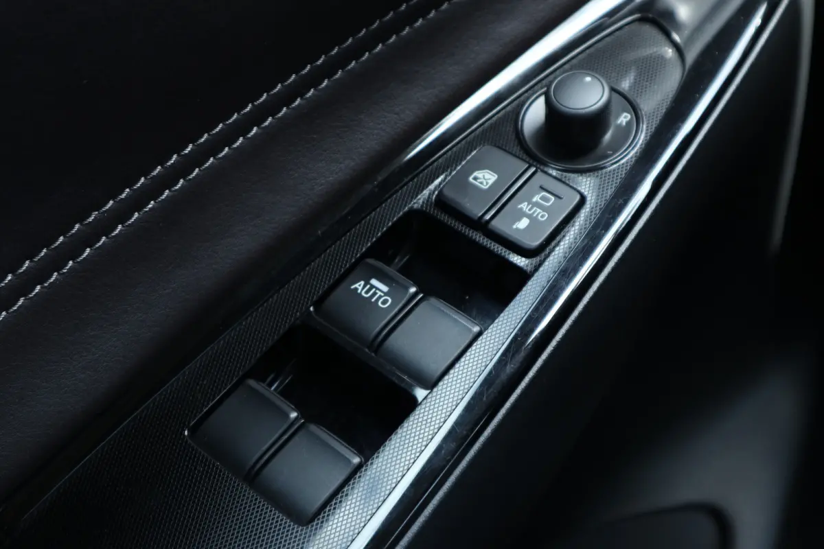 1.5 Skyactiv-G GT-M Black Suede Camera / Navi / Clima / Cruise / LM-Velgen