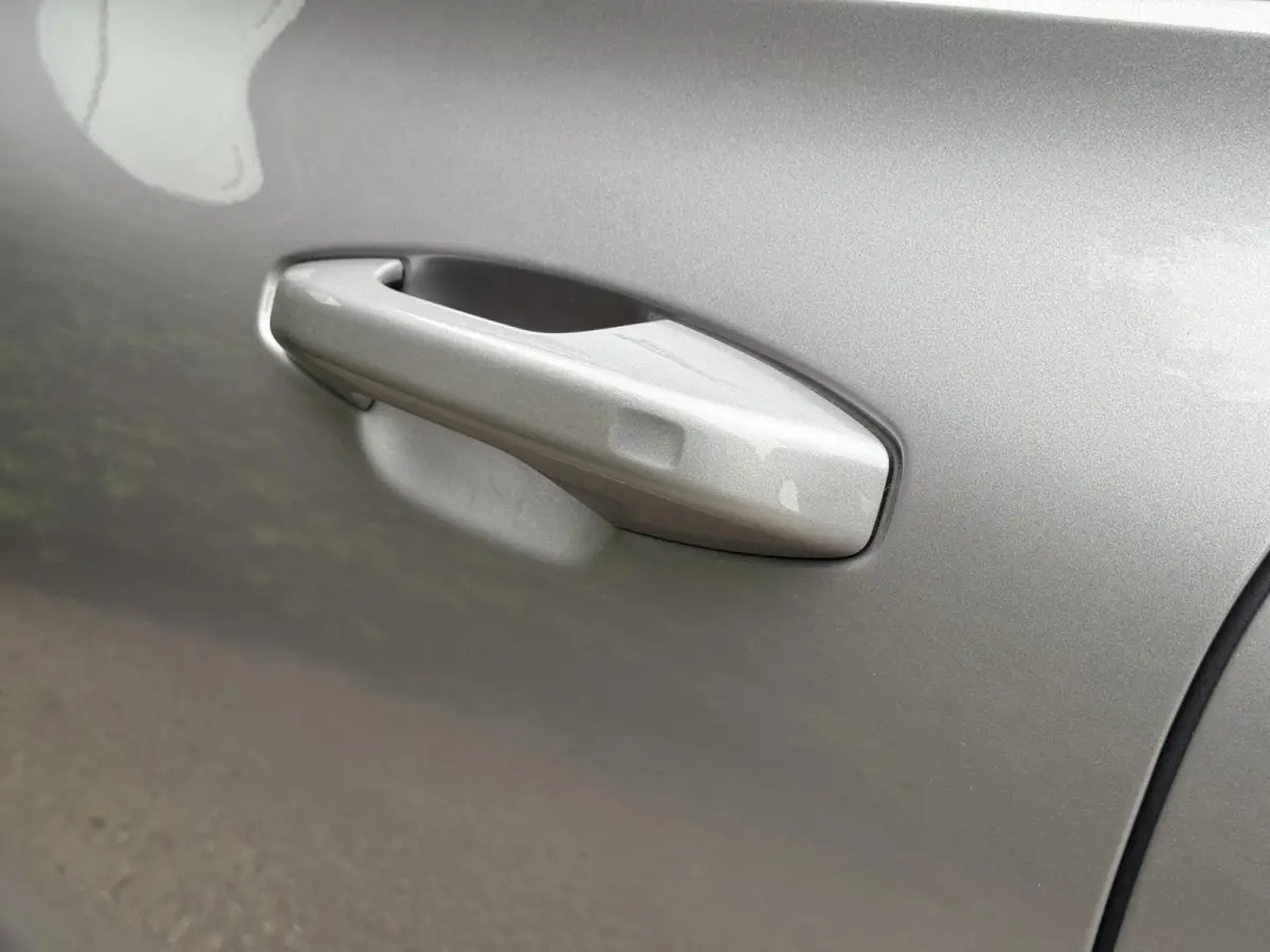T6 Plug-in hybrid AWD Plus Dark | Panoramadak | Harman/Kardon | Stoel/Stuur Verwarming | Donker Glas