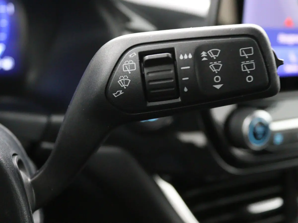 1.0 EcoBoost ST-Line | Trekhaak | Stoel-, Stuur- & Voorruitverw. |