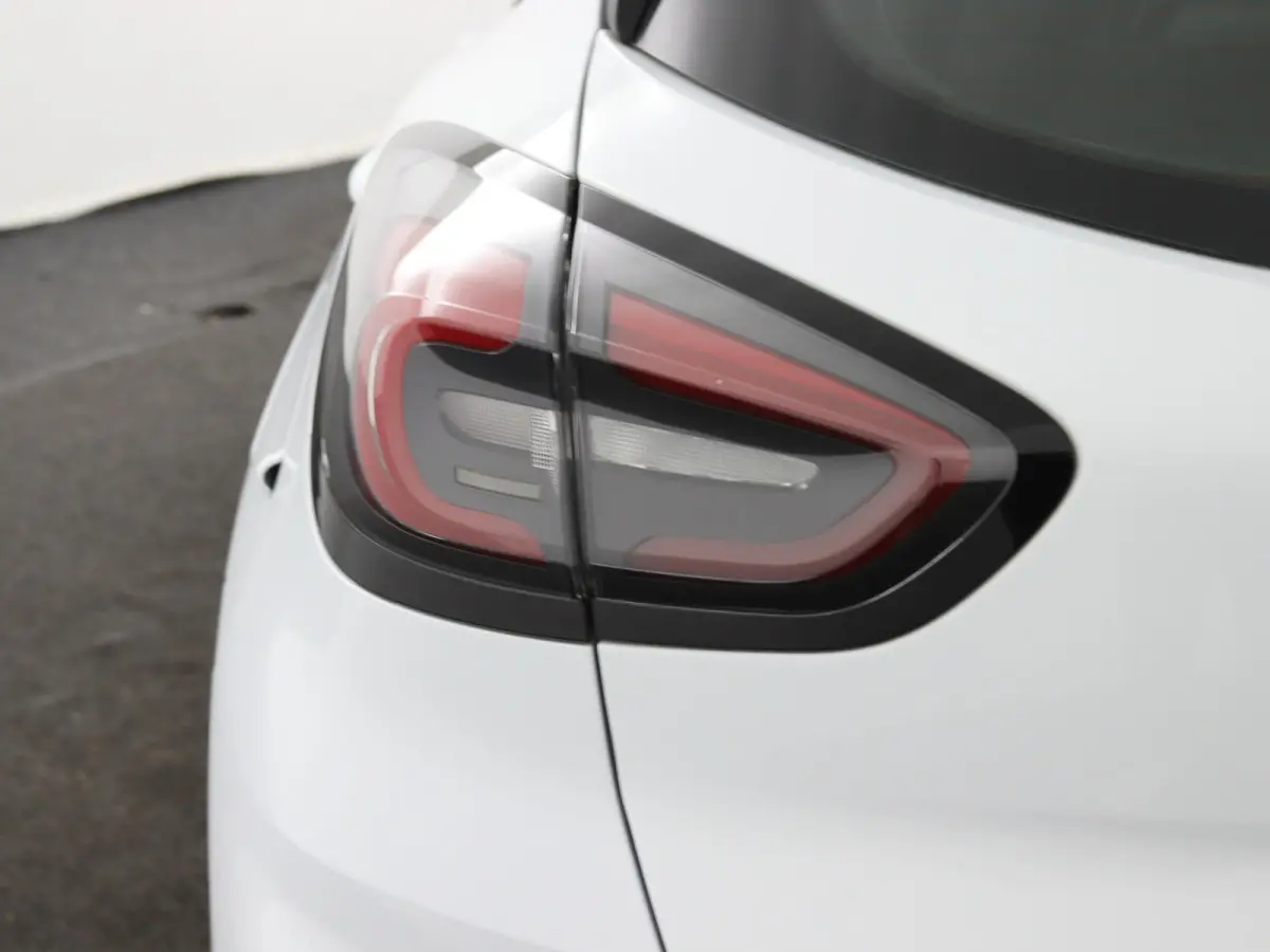1.0 EcoBoost ST-Line | Trekhaak | Stoel-, Stuur- & Voorruitverw. |