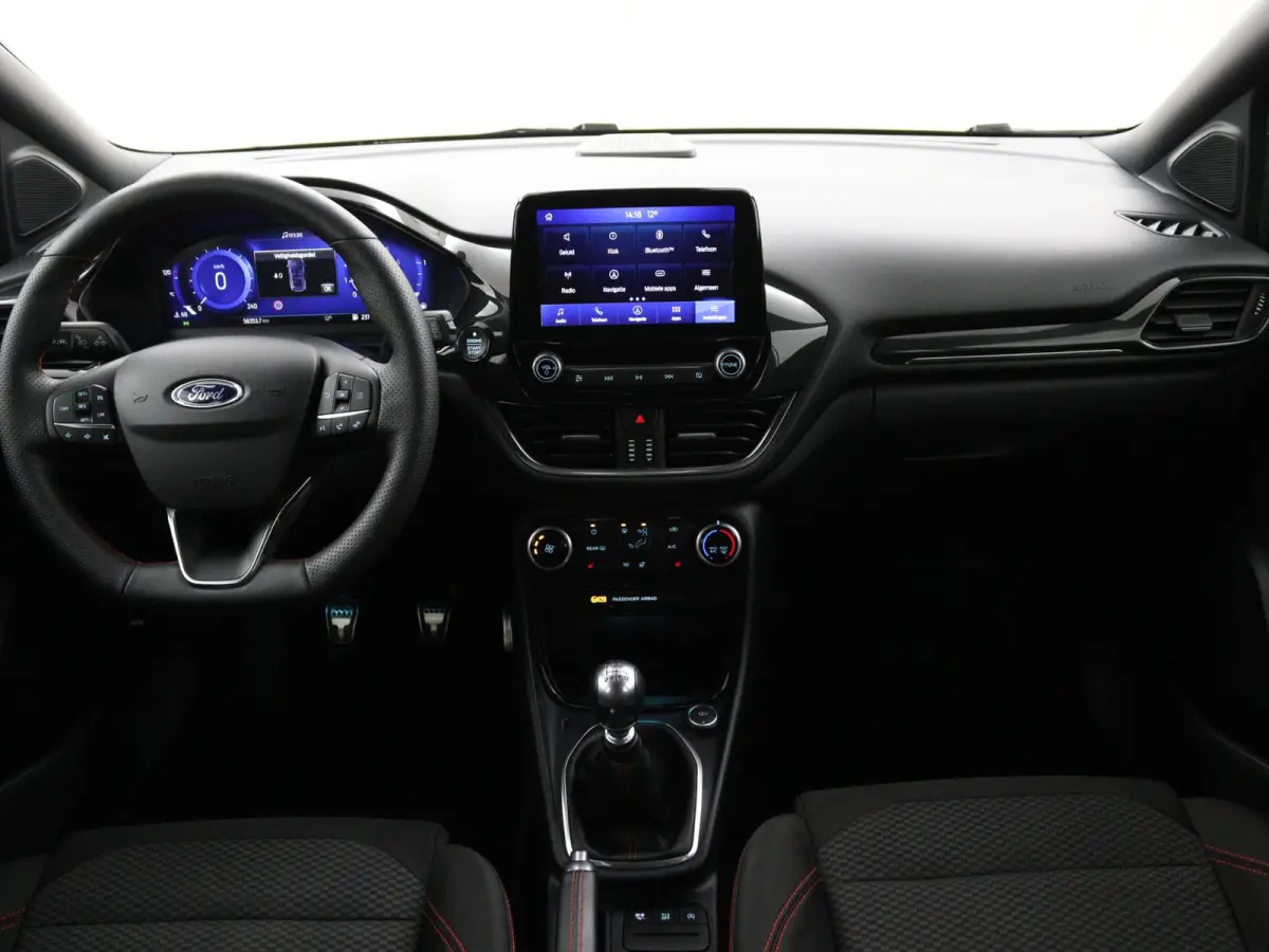 1.0 EcoBoost ST-Line | Trekhaak | Stoel-, Stuur- & Voorruitverw. |