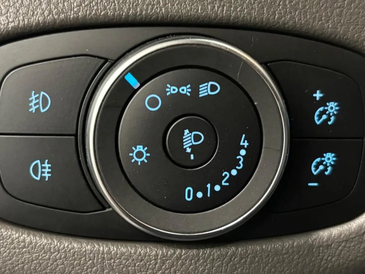 1.5 EcoBlue Automaat L2 Trend RAPTOR EDITION Navigatie Airco Parkeersensoren Cruise Control 3Zits Camera DAB+