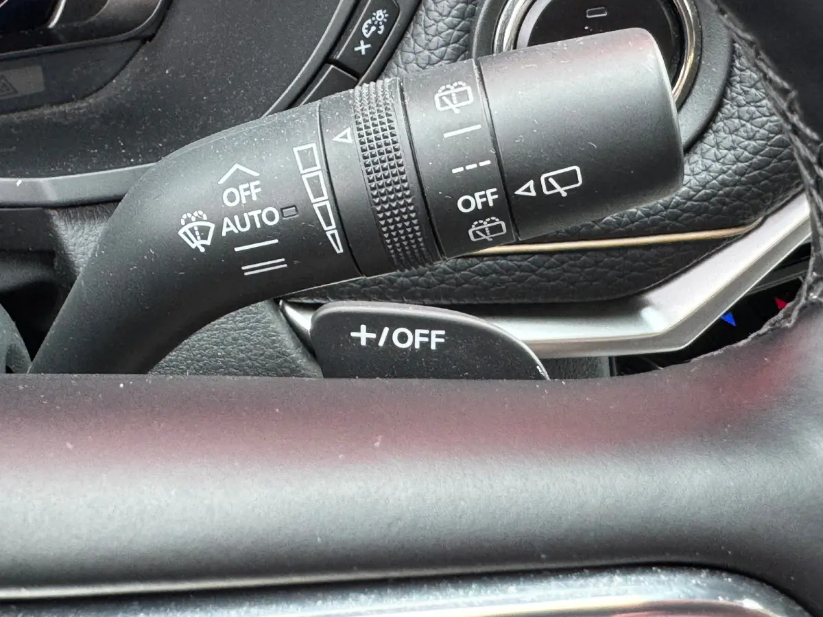 2.5 e-SkyActiv PHEV Exclusive-Line | Achteruitrijcamera | Bluetooth telefoonvoorbereiding | Cruise control