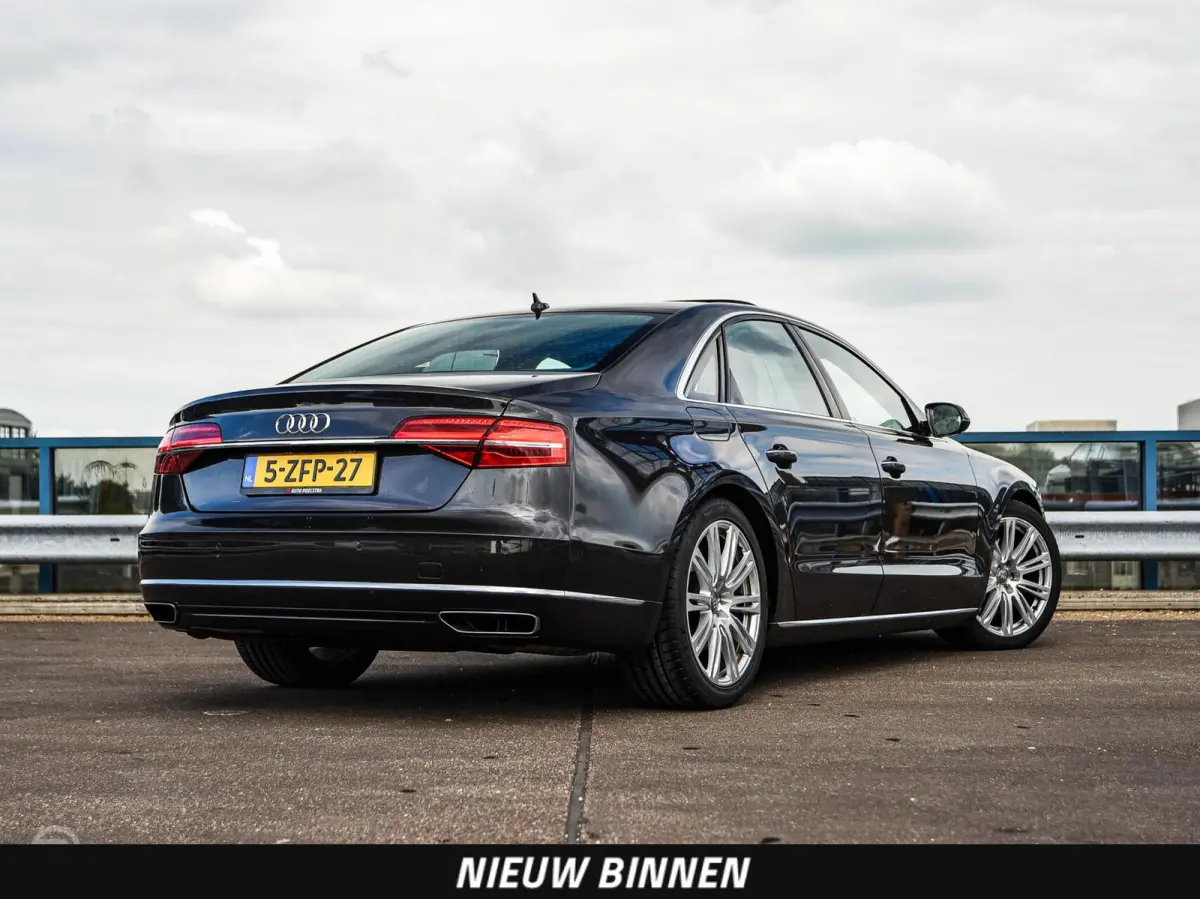 3.0 TDI quattro Pro Line+ | Facelift | Schuifdak | Matrix LED | Luchtvering | Trekhaak | ACC | Dealeronderhouden | 1e Eig. | 20"