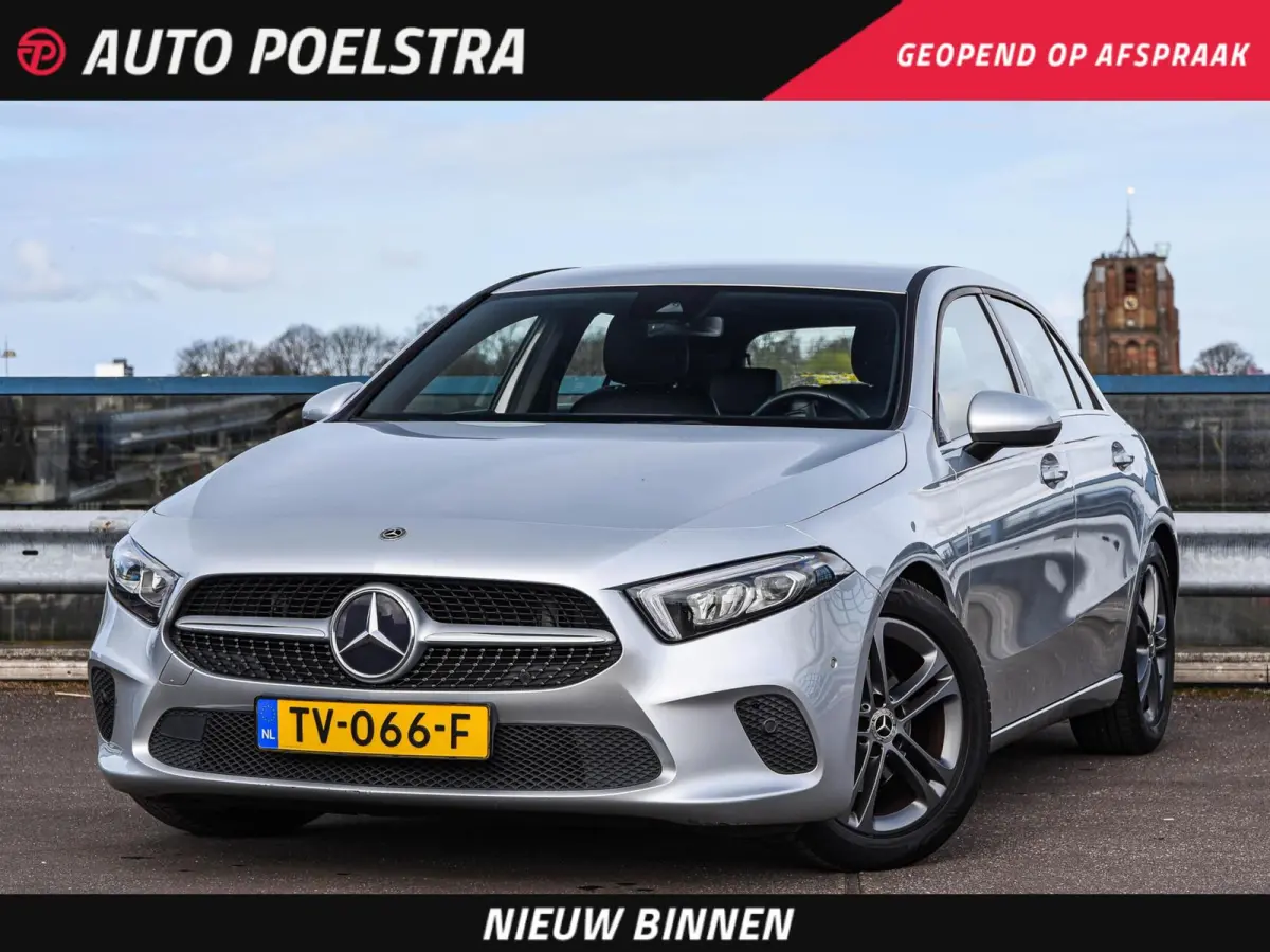 180 d Launch Edition Widescreen Camera Apple CarPlay Android Auto Navigatie Stoelverwarming