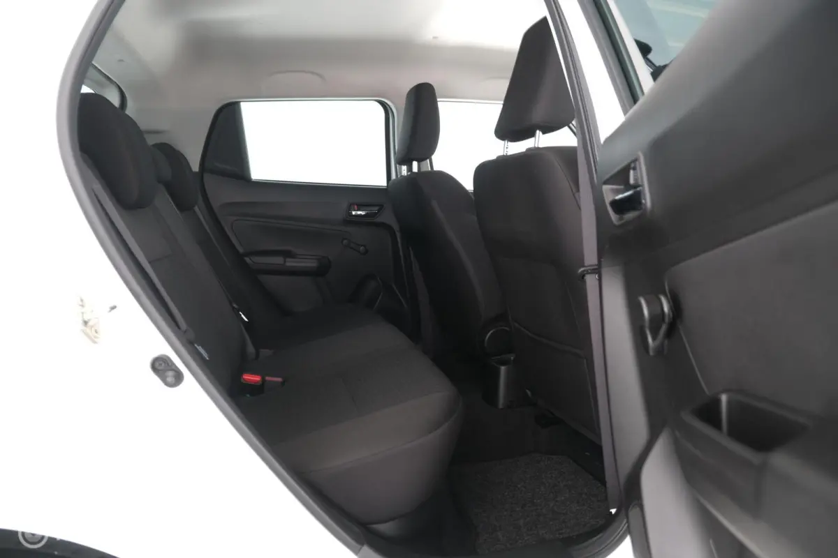 1.2 Select Carplay|cam|dab|lmv16