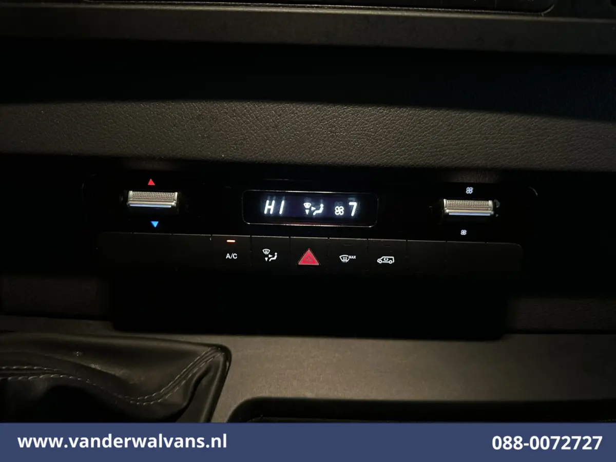 214 CDI 143pk L2H2 Euro6 Airco | Camera | Apple Carplay | Cruisecontrol | Trekhaak Android Auto, Stoelverwarming, Parkeersensoren, Bijrijdersbank