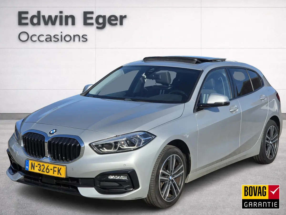118i Business Edition M sport stuur | Sportline | Panoramadak | Sportstoelen